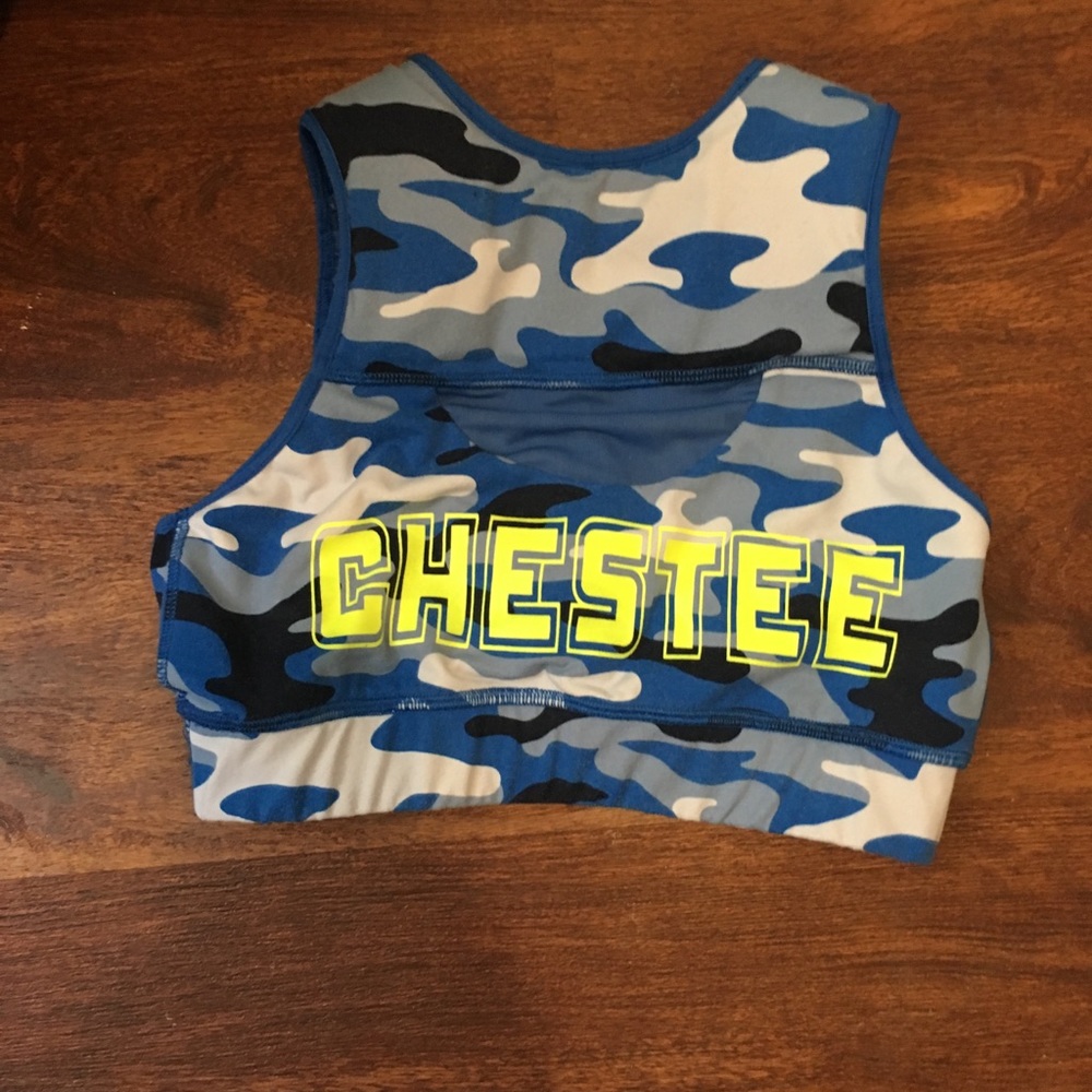 Excellent Condition Blue Camo Chestee - size 4 💙